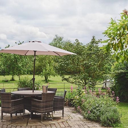 Apple Tree Cottage Beckford Exterior foto